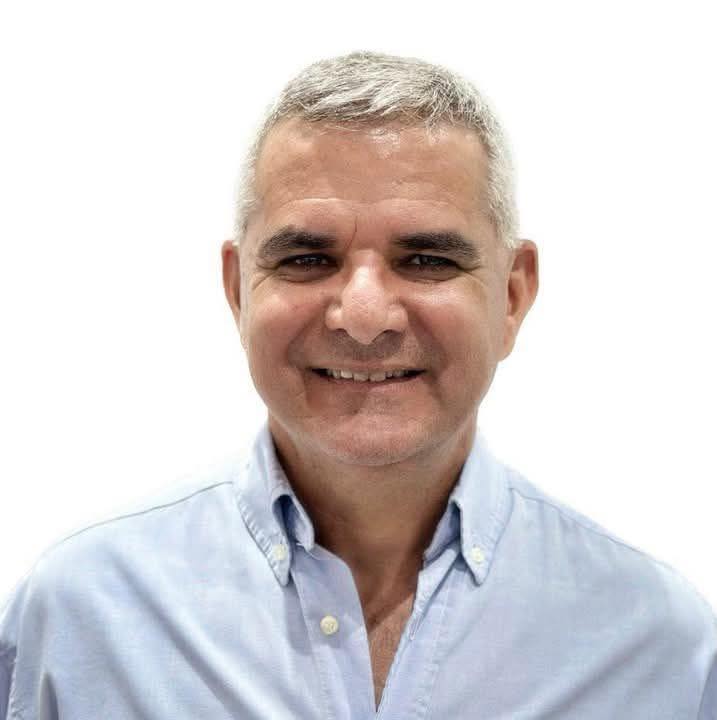 Fabián Valenzuela presentó su renuncia como gerente del Hospital San Vicente de Paul de Orán para dedicarse plenamente a su candidatura a diputado por el Frente Salteño. Foto: RR SS