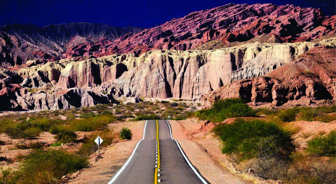 Con más vuelos, Salta, es uno de los destinos más buscados en Semana