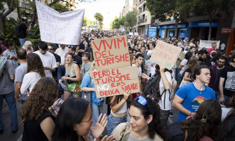 Protesta masiva en Mallorca: Exigen "límites al turismo"