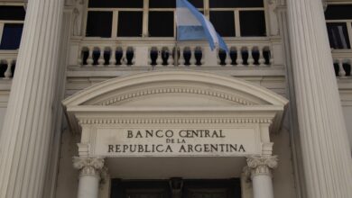 El Banco Central Intensifica la Venta de Reservas en medio de crisis