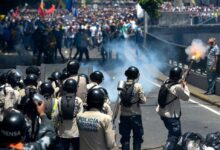 En Venezuela luchan por la democracia y crecen las protestas en varias ciudades