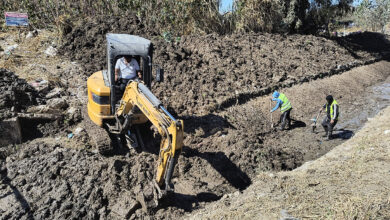 La Municipalidad limpió el canal del barrio Bicentenario