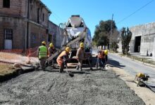 Realizan obras de hormigonado en el barrio San José