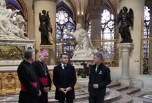 Macron visitó la renovación del templo Notre Dame