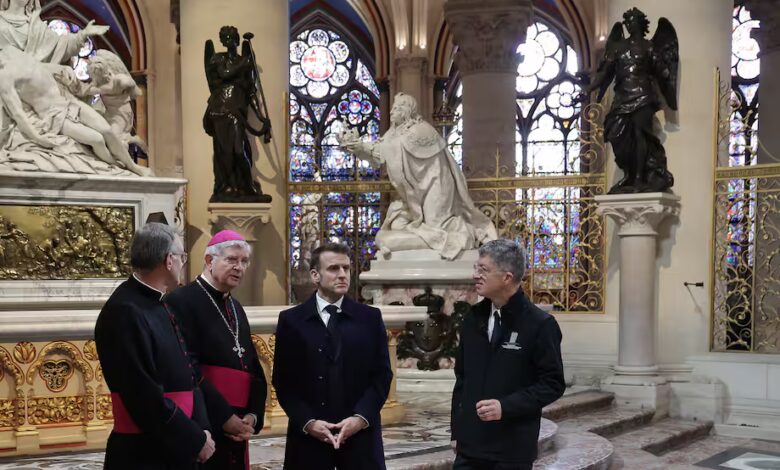 Macron visitó la renovación del templo Notre Dame