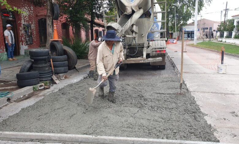 Se colocó hormigón sobre la calle Zacarías Yanci