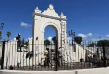 Avanzan con las obras de refacciones de la ex fuente de agua en la plaza España