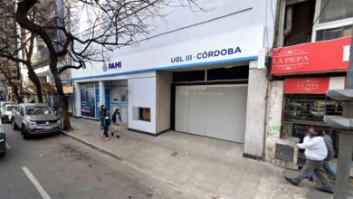 Un jubilado intentó prenderse fuego en la sede central del Pami en Córdoba capital.