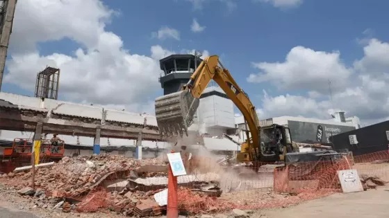 Obras en el aeropuerto Martín Miguel de Güemes.