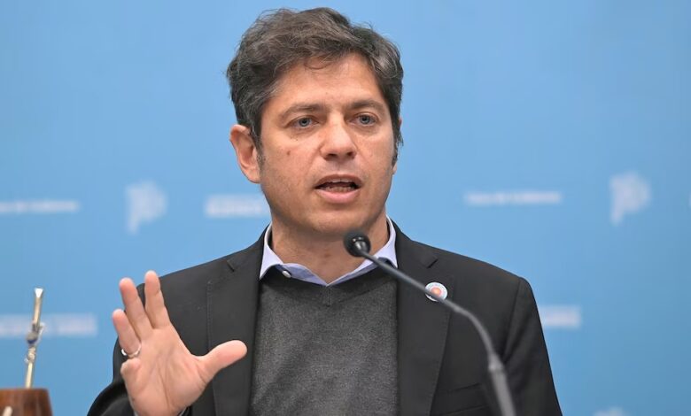 El gobernador Axel Kicillof habla en conferencia de prensa