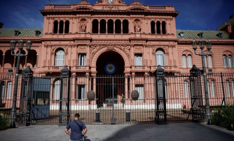 Desde el Gobierno Nacional se invitó a los Gobiernos Provinciales y de CABA a adherir al decreto (Foto: REUTERS/Adriano Machado)
