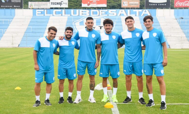 Los refuerzos Olivera, Villalva, Herrera, Aguirre, Buter y Morello.