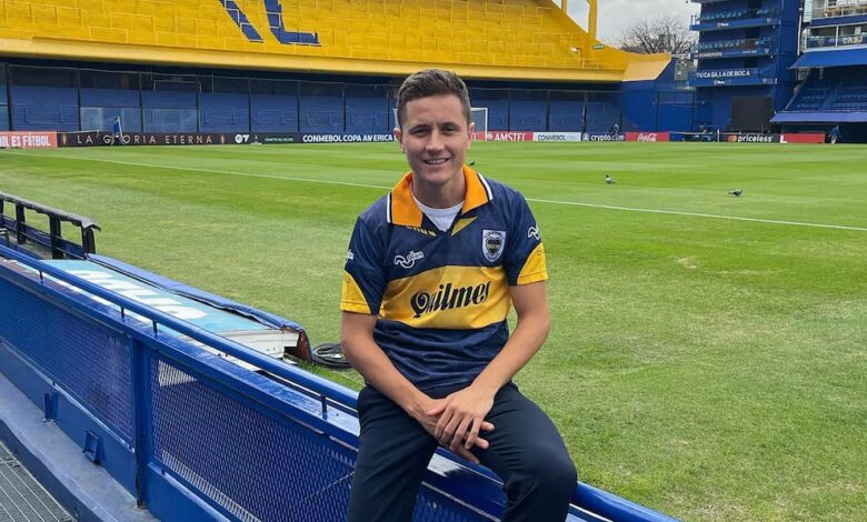 Ander Herrera, de paseo por la Bombonera durante sus vacaciones de 2023