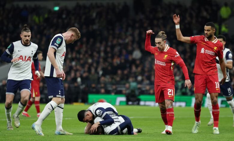 El desvanecimiento de Bentancur generó mucha incertidumbre en toda Inglaterra (Reuters/Paul Childs)