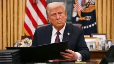 Trump congela la asistencia financiera federal