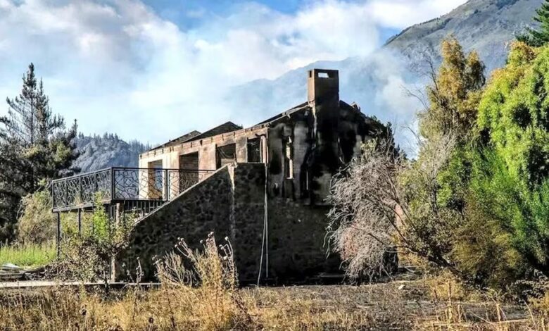 Disminuyen los focos activos en el incendio en Epuyén