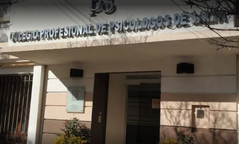 El colegio de Psicólogos en alerta por falta de pagos del IPSS