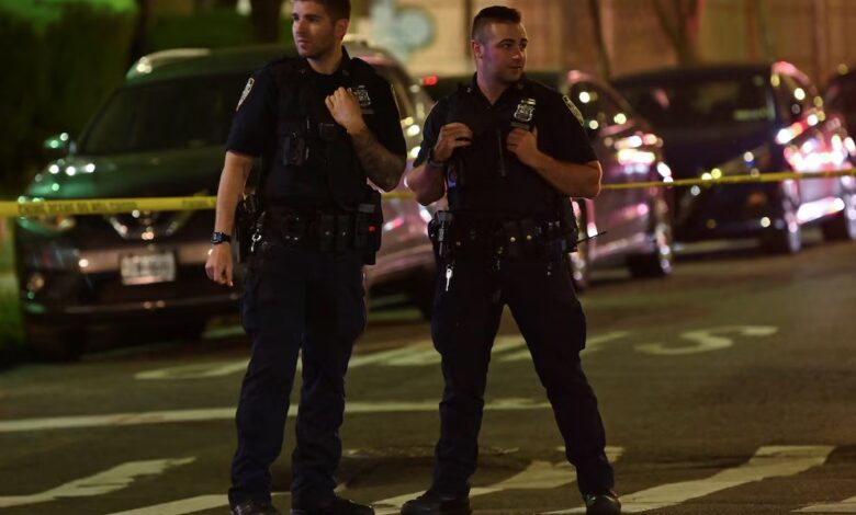 El Departamento de Policía de Nueva York sigue investigando los motivos detrás del ataque. REUTERS/Lloyd Mitchell