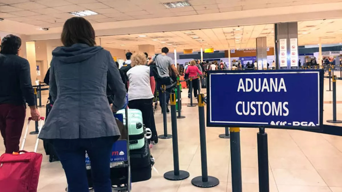 Paro en Aduana (Gentileza SirChandler)