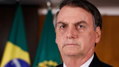 Jair Bolsonaro revela una nueva estrategia con maniobras políticas y legales para esquivar su inhabilitación política en 2026.