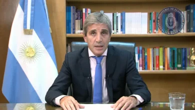 Caputo confirma acuerdo con el FMI y descarta aumento del bono para jubilados