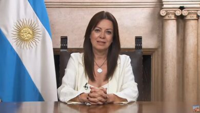 Pettovello convocó a los gremios docentes para negociar mejoras salariales