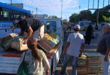 Productores de Río Blanco Banda Norte y Sur protestaron en Orán contra la importación de bananas de Bolivia y Paraguay. Foto: RR SS