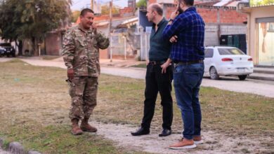 El intendente Enrique Borelli supervisó personalmente los trabajos que comenzaron esta mañana. Foto: Municipalidad de Cerillos