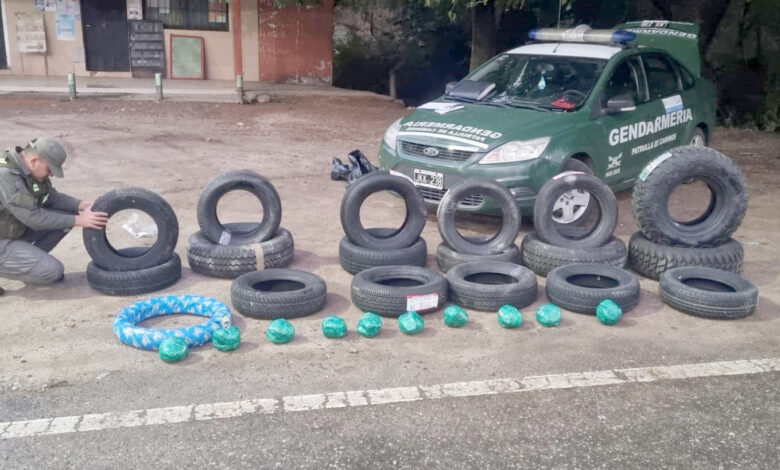 Neumáticos incautados.