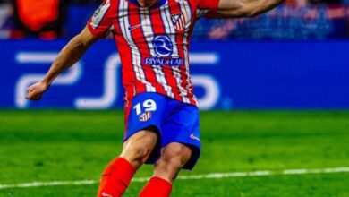 A Julián Álvarez le invalidaron su gol por doble toque