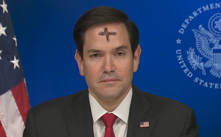 Marco Rubio reaparece en televisión con una cruz de ceniza