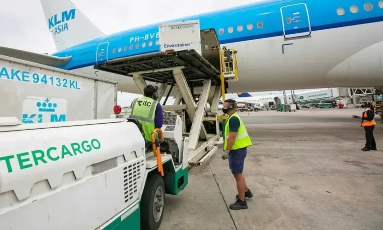 El gobierno avanza con la privatización de Intercargo