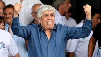 Hugo Moyano inicia negociaciones salariales y amenaza con superar el techo del gobierno