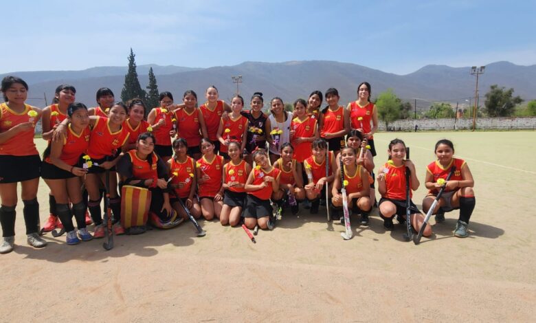 Jugadoras del Club Mitre.