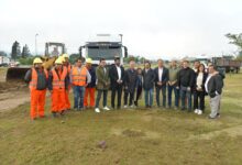 El gobernador Gustavo Sáenz, junto al senador Miguel Calabro y el intendente de La Caldera, Diego Sumbay, encabezó el inicio de las obras en el acceso a Vaqueros.