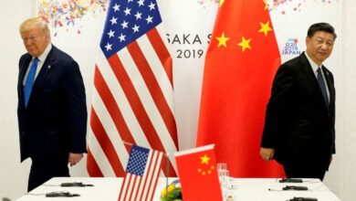 El presidente de Estados Unidos, Donald Trump, asiste a una reunión bilateral con el presidente de China, Xi Jinping.