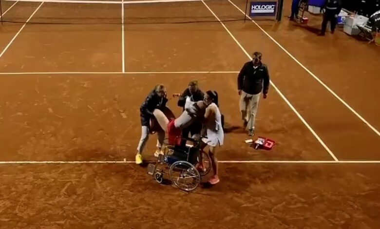 La argentina Julia Riera ayudó a su rival a subirla a la silla de ruedas