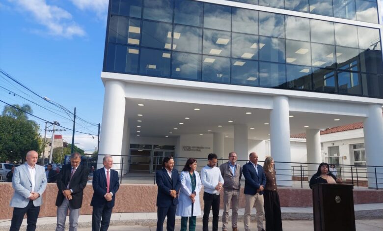 La inauguración del nuevo edificio.