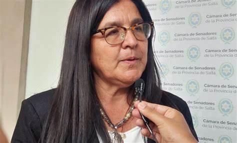 Leonor Minetti, senadora.