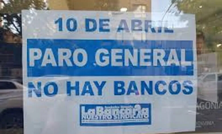 Los bancos no atenderán durante toda la jornada.