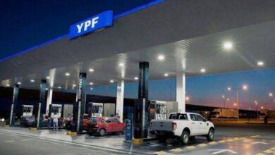 YPF anuncia una reducción del 4% en los precios de combustibles a partir del 1 de mayo