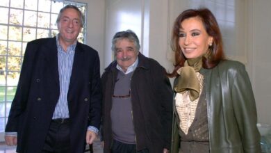 Cristina Kirchner despide a José Mujica