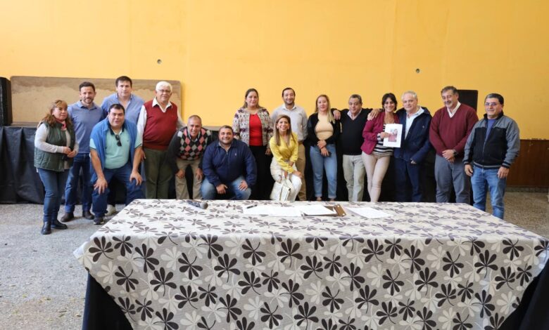 Seis trabajadores pasaron a planta permanente.