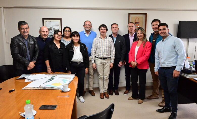 El Ingenio San Isidro donó 11 hectáreas al patrimonio de la provincia de Salta, tras una gestión impulsada por el senador Enrique Cornejo, el diputado Germán Darío Ralle y el intendente Carlos "Kety" Rosso. Foto: Municipalidad de Güemes
