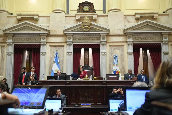 Con 36 votos a favor y 34 en contra se rechazó la Ley de Ficha Limpia