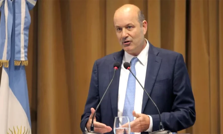 El Gobierno desvinculará a empleados públicos que no aprobaron el examen de idoneidad
