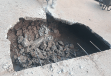 Restos del hundimiento en Urundel que generaron el corte de servicio de agua. Foto: Municipalidad de Urundel