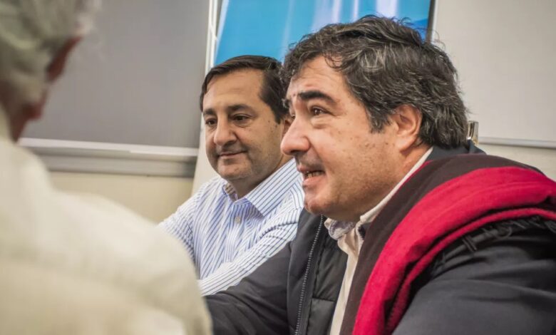 Martín de los Ríos y el intendente de Rosario de la Frontera.