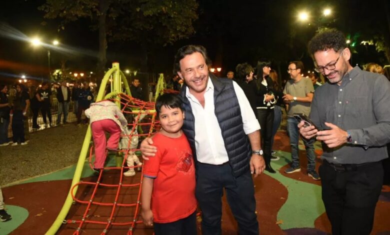 El gobernador Gustavo Sáenz, junto al intendente de la ciudad, Emiliano Durand supervisaron el cierre de obras. Foto: Gobierno de Salta