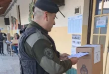 Milei implementa nueva reforma para extranjeros en salud, educación y permanencia